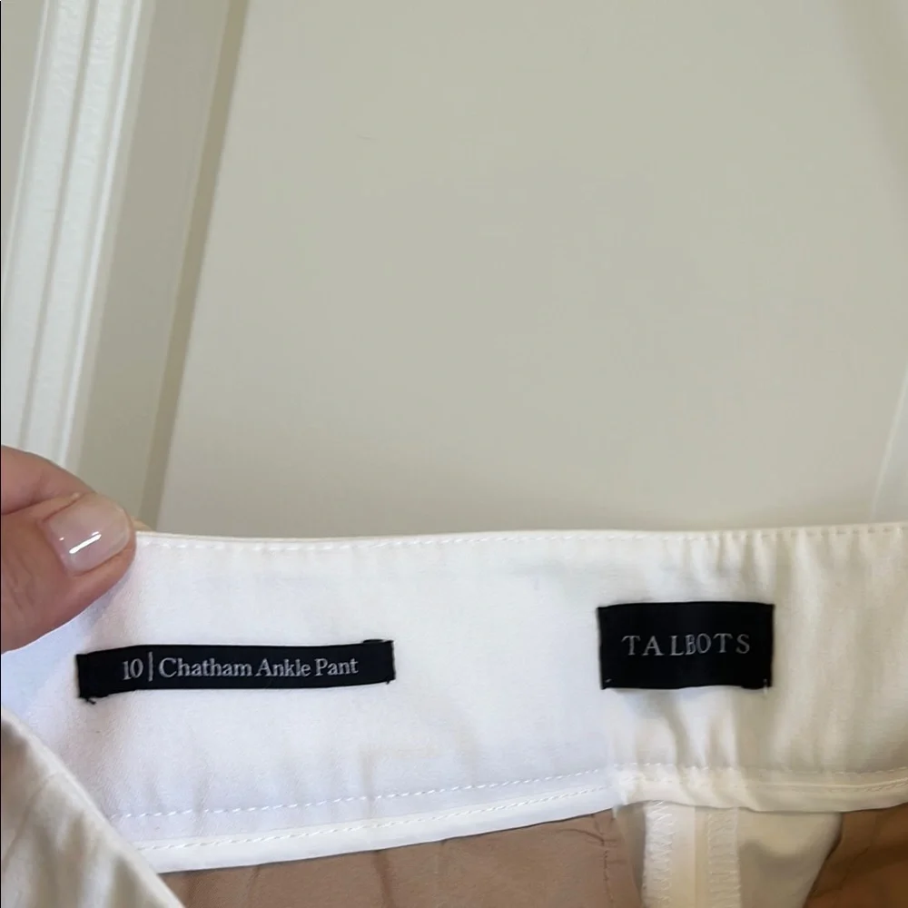 Talbots Chatham Ankle Pant. Size 10 Elegant White Women's Pants - Picture 2 of 5